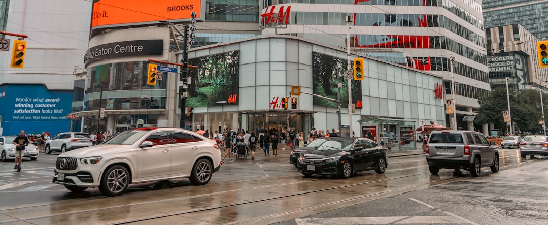 Pourquoi choisir une automotive business school canada pour votre carrière ?
