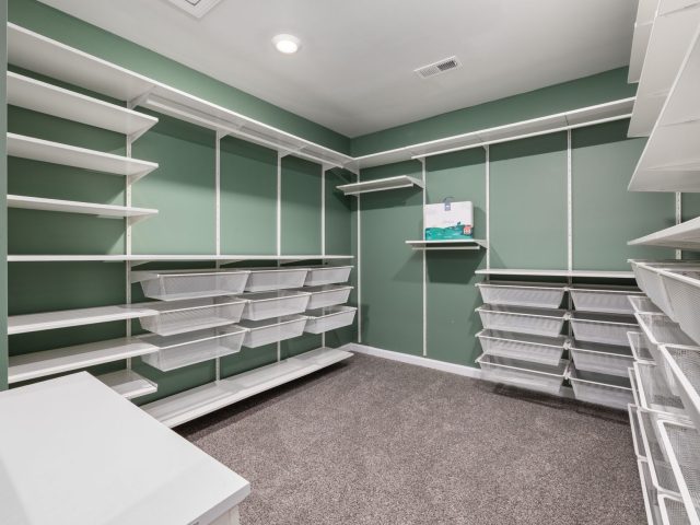 Comparatif rangements modulaires pour placard
